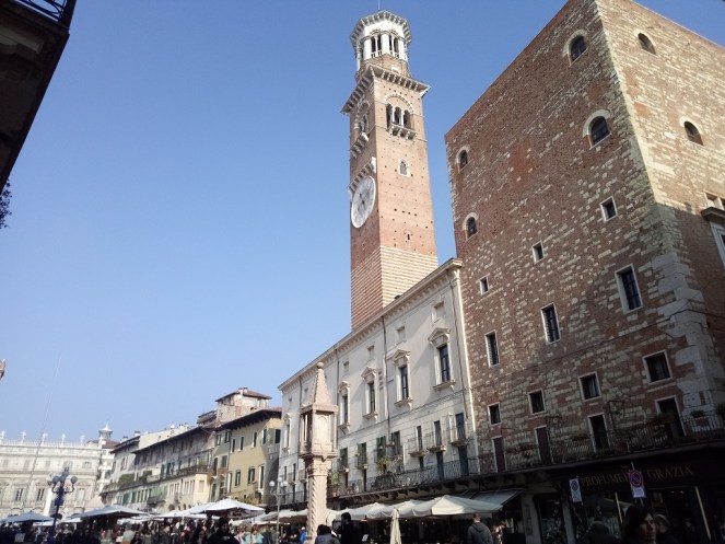 Piazza delle Erbe - Verona