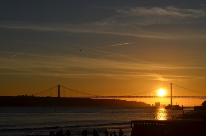 Tramonto sul fiume Tago - Lisbona