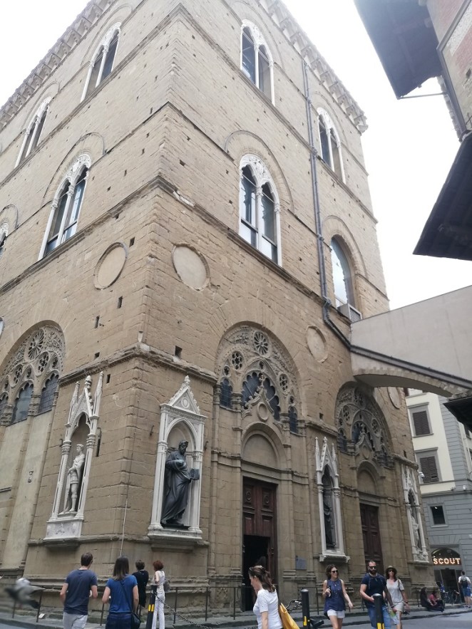 La Chiesa  di Orsanmichele