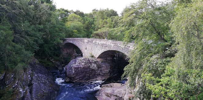 Ponte sul River Moriston