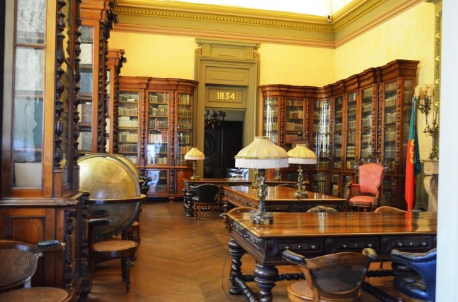 Biblioteca all'interno del Palácio da Bolsa - Porto